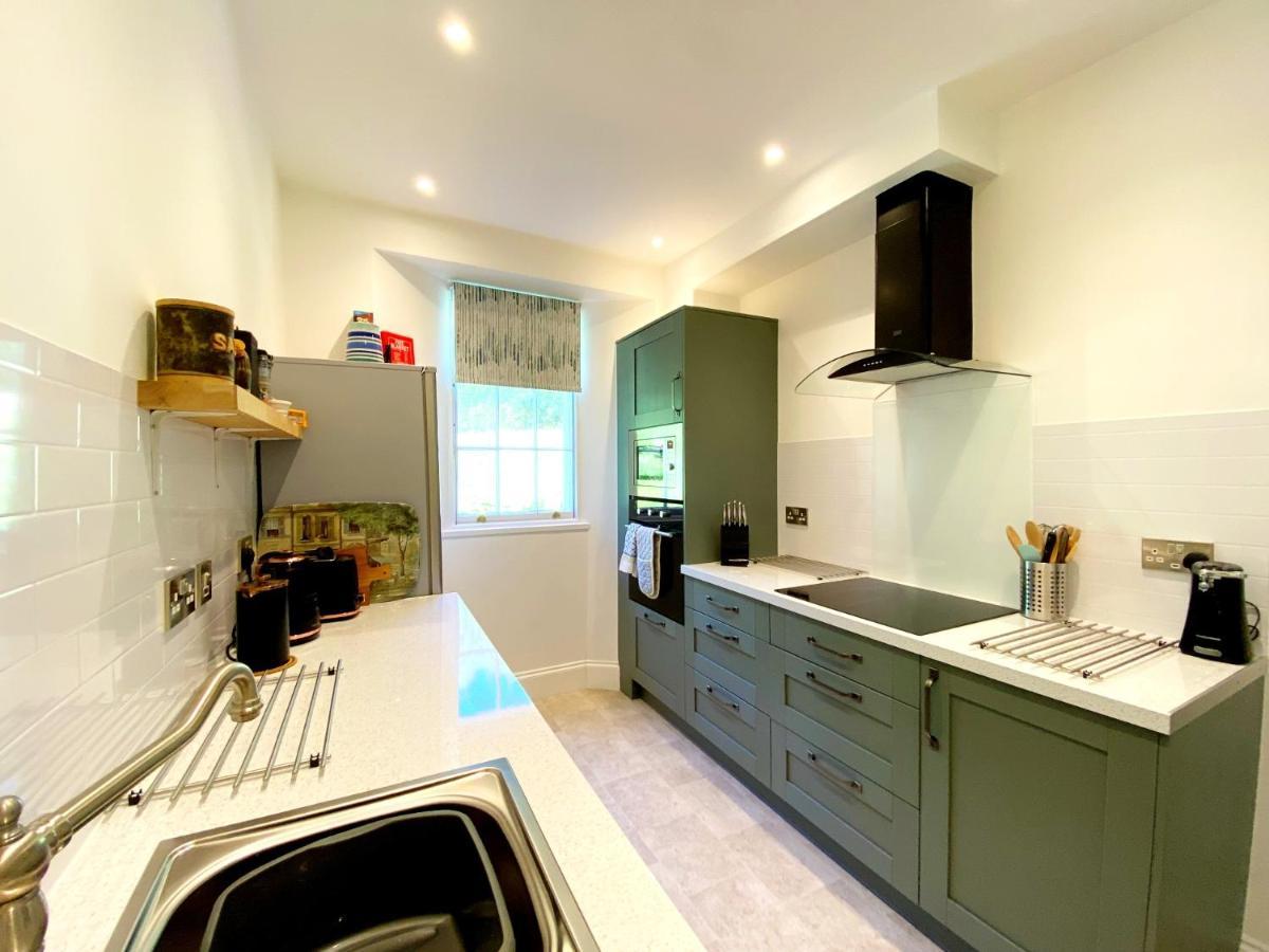Tramontane Apartment At Hesketh Crescent Torquay Esterno foto