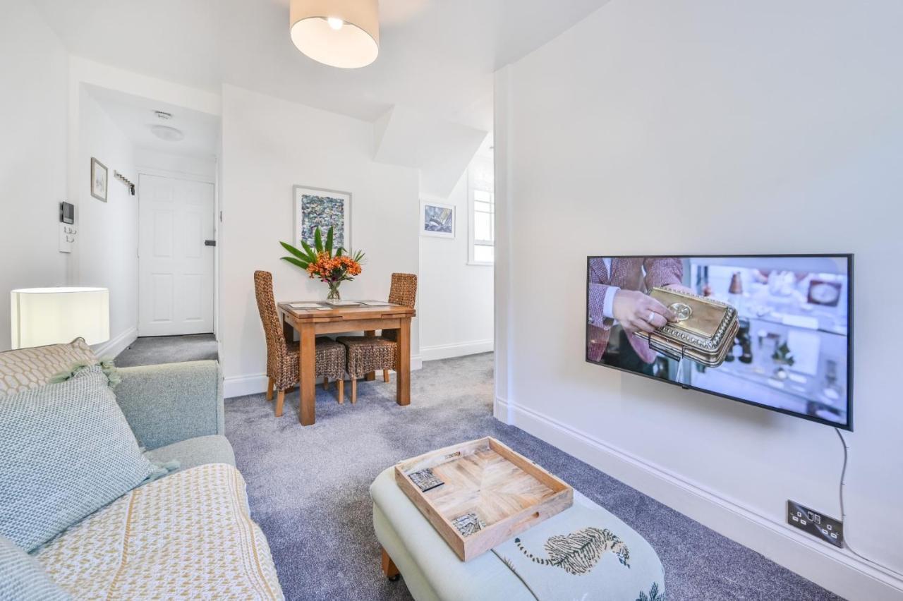Tramontane Apartment At Hesketh Crescent Torquay Esterno foto