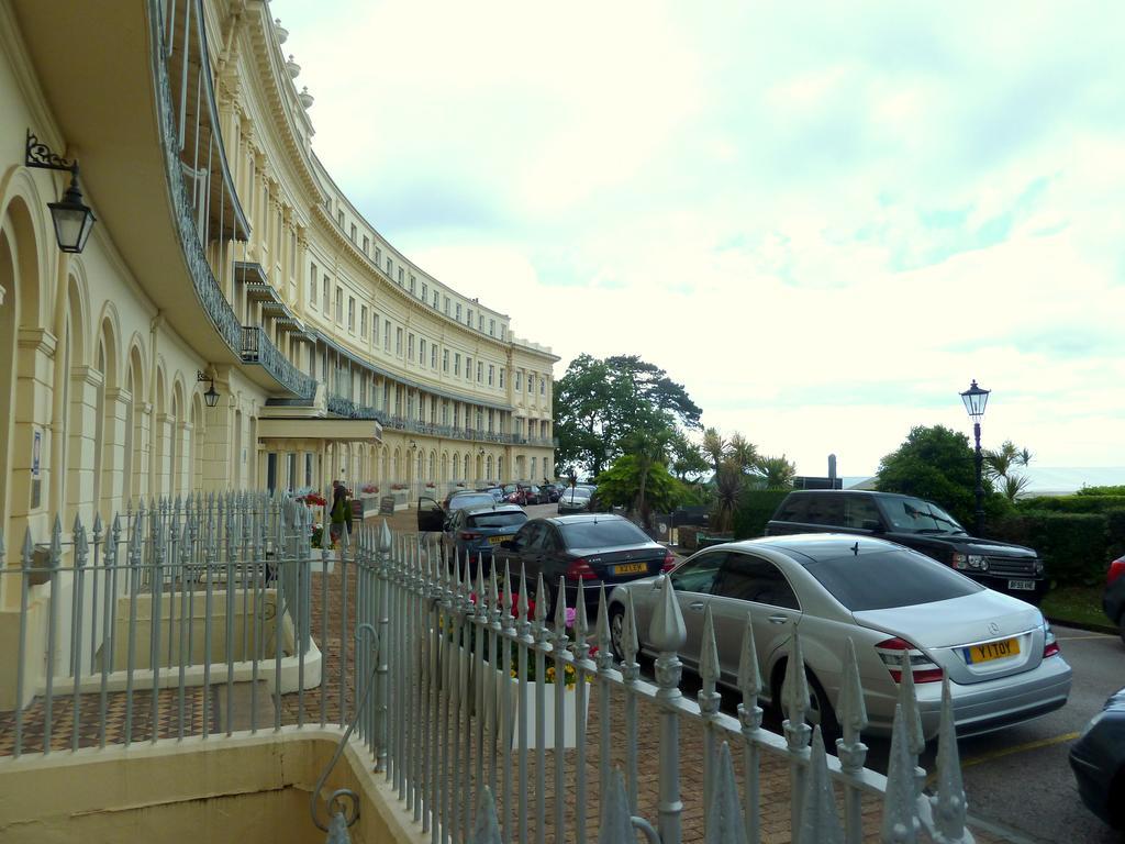 Tramontane Apartment At Hesketh Crescent Torquay Camera foto
